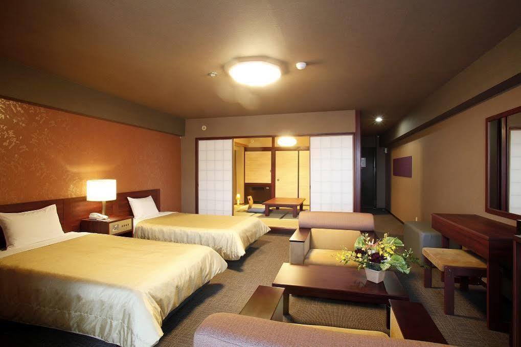 Hotel Kirishima Castle Esterno foto